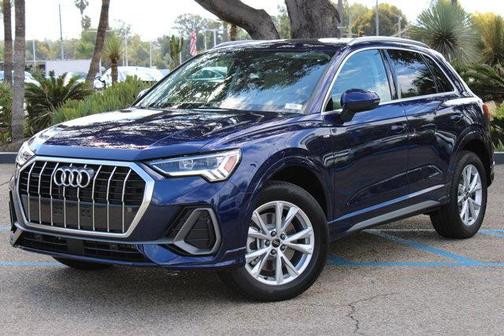 2025 Audi Q3 S line Premium
