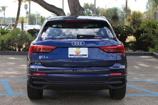 2025 Audi Q3 S line Premium