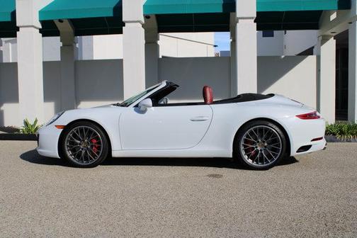 2019 Porsche 911 Carrera S