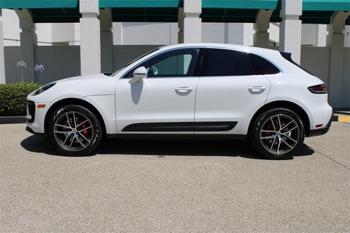 2024 Porsche Macan S
