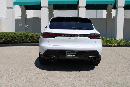 2024 Porsche Macan S