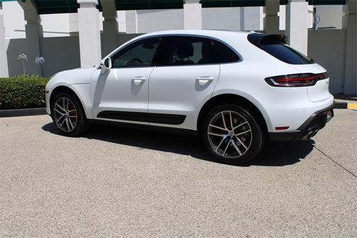 2024 Porsche Macan S