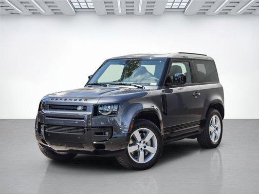 2025 Land Rover Defender P400 X-Dynamic SE
