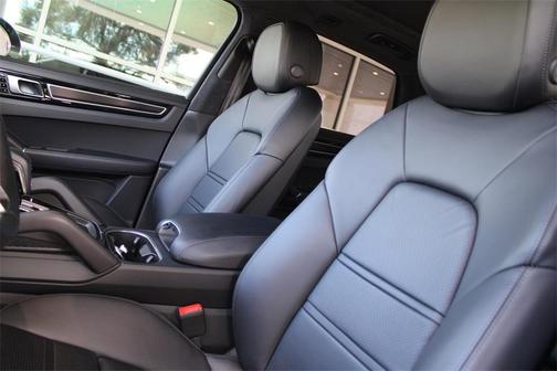 2021 Porsche Cayenne GTS