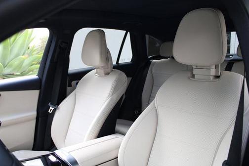 2026 Mercedes-Benz GLC 300 GLC 300