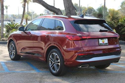 2025 Audi Q5 Prestige