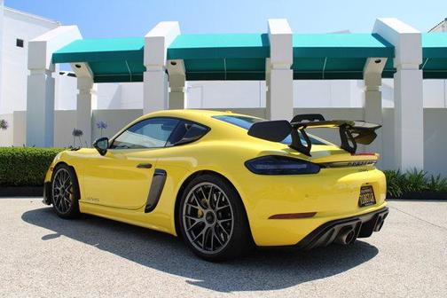 2023 Porsche 718 Cayman GT4 RS