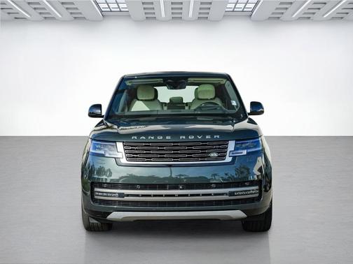 Belgravia Green 2025 Land Rover Range Rover P530 SE