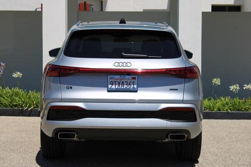 2025 Audi Q5 2.0T quattro Premium
