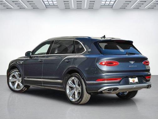 2025 Bentley Bentayga 