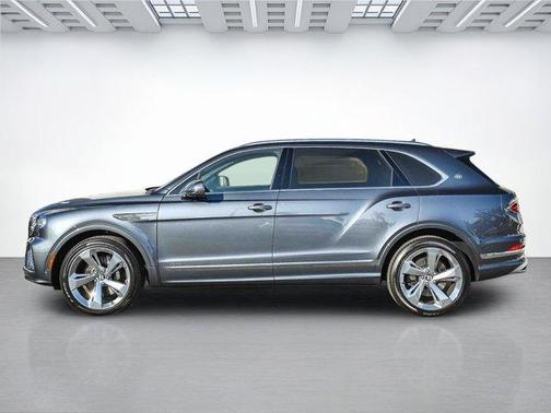 2025 Bentley Bentayga 