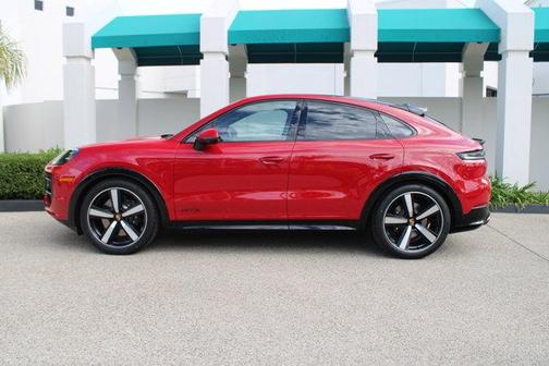 2026 Porsche Cayenne GTS