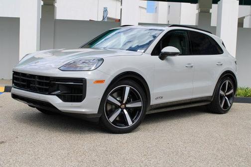 2026 Porsche Cayenne GTS