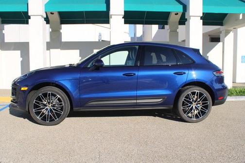 2026 Porsche Macan 