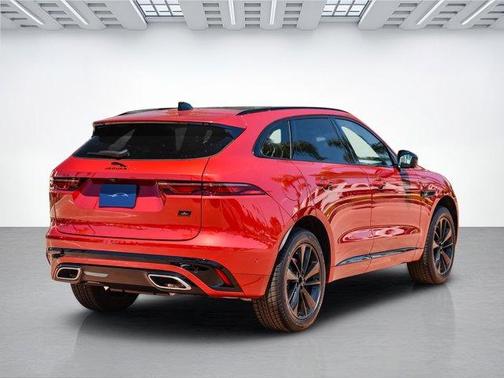 2026 Jaguar F-PACE P400 R-Dynamic S