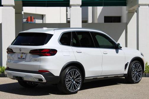 2026 BMW X5 sDrive40i