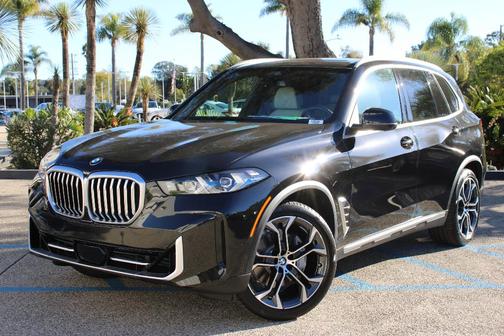 Black Sapphire Metallic 2026 BMW X5 xDrive40i