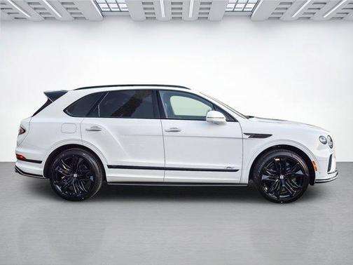 2026 Bentley Bentayga 