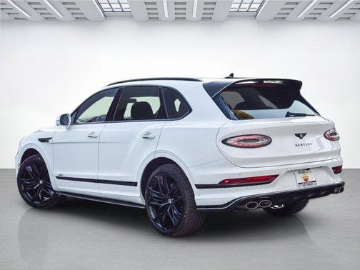 2026 Bentley Bentayga 