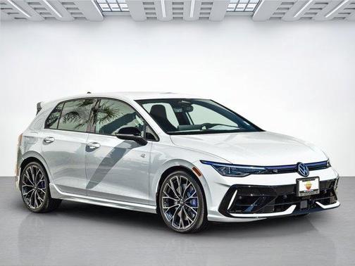 2026 Volkswagen Golf R 2.0T