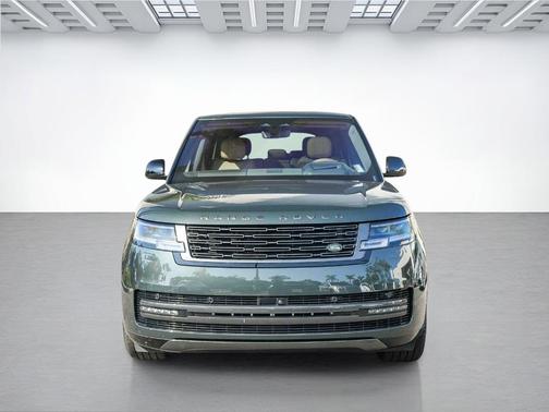 Belgravia Green 2023 Land Rover Range Rover P530 SE