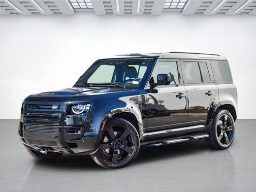 2026 Land Rover Defender X-Dynamic SE