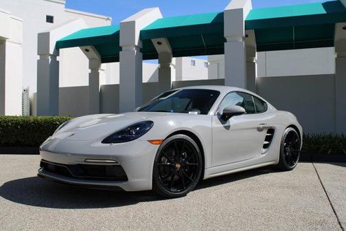 2025 Porsche 718 Cayman Style Edition