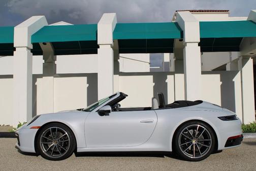 2024 Porsche 911 Carrera 4S