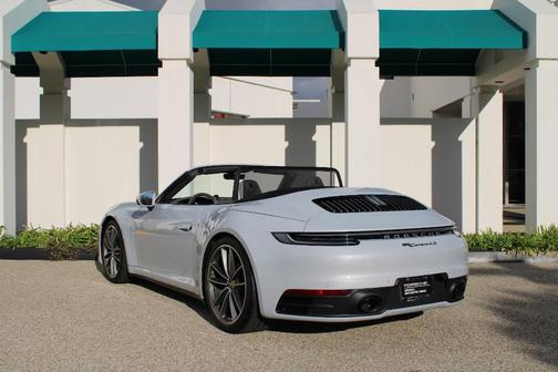 2024 Porsche 911 Carrera 4S