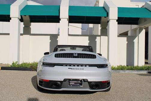 2024 Porsche 911 Carrera 4S