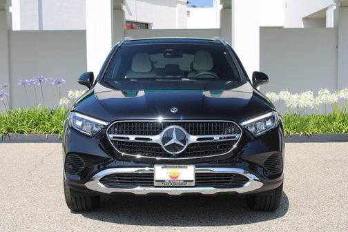 Obsidian Black Metallic 2026 Mercedes-Benz GLC 300 Base