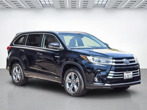 2019 Toyota Highlander Hybrid Limited Platinum