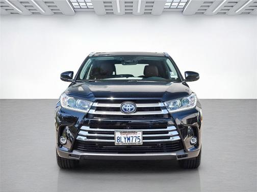 2019 Toyota Highlander Hybrid Limited Platinum