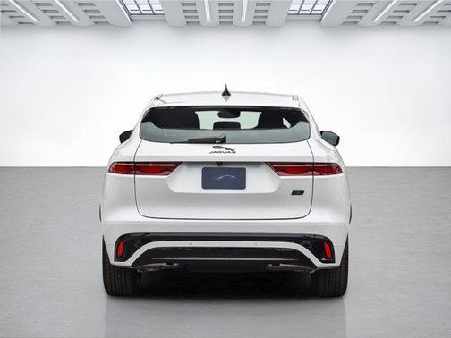 2026 Jaguar F-PACE P250 R-Dynamic S