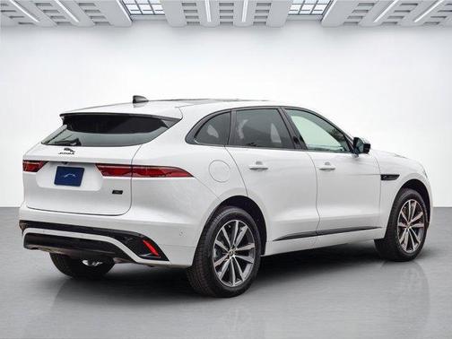 2026 Jaguar F-PACE P250 R-Dynamic S