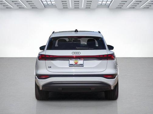 2025 Audi Q6 e-tron Premium