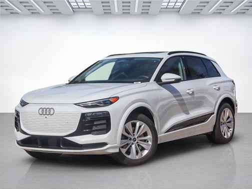 2025 Audi Q6 e-tron Premium