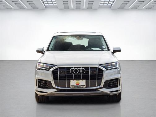 2023 Audi Q7 55 Prestige