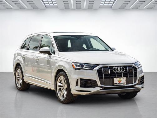 2023 Audi Q7 55 Prestige