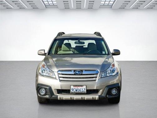 Tungsten Metallic 2014 Subaru Outback 2.5i Limited