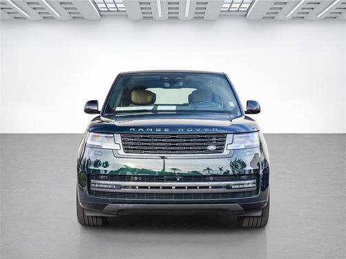 2025 Land Rover Range Rover Autobiography