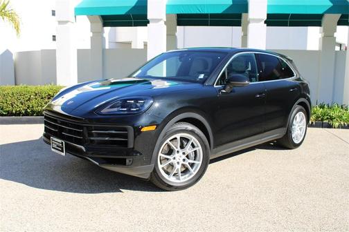 2025 Porsche Cayenne Base