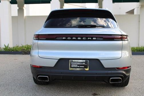 2025 Porsche Cayenne Base