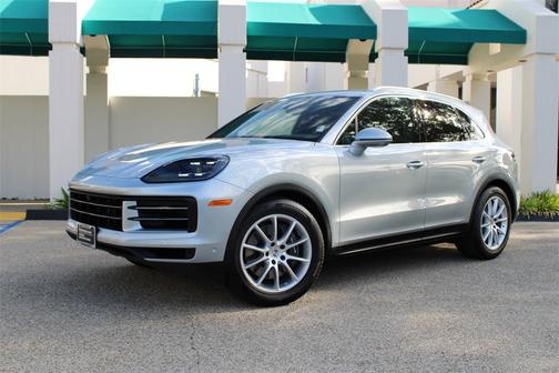 2025 Porsche Cayenne Base