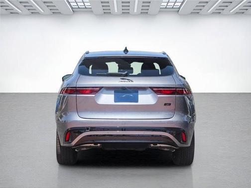 2026 Jaguar F-PACE P250 R-Dynamic S