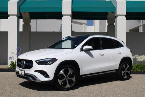 Polar White 2026 Mercedes-Benz GLA 250 Base