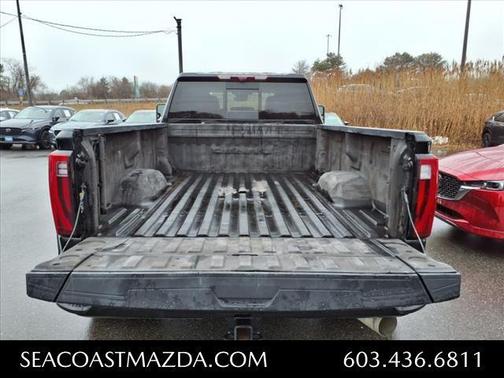 Onyx Black 2024 GMC Sierra 3500 Denali