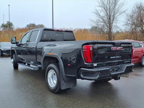 2024 GMC Sierra 3500 Denali