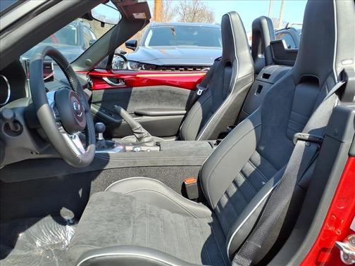 Soul Red Crystal Metallic 2026 Mazda MX-5 Miata Club