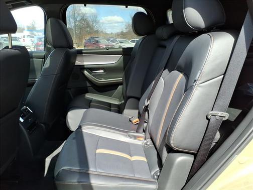 Zircon Sand Metallic 2026 Mazda CX-70 3.3 TURBO S PREMIUM